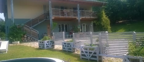 Esterni