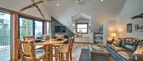 Bozeman Vacation Rental | 1BR | 2BA | Stairs Required | 1,570 Sq Ft