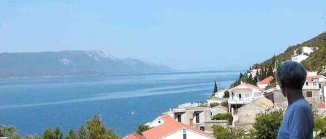 Balkon. Wohnbeispiel -  Blick vom Balkon