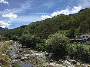 Oklassificerad bild, 4 av 13, knapp