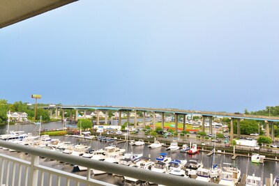 LUXURY on the  WATERWAY!  ALL-NEW with STUNNING VIEWS!  Restaurant & Tiki Bar!