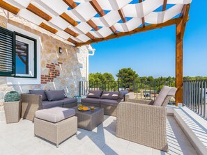 Eigentum, Gebäude, Grundeigentum, Haus, Zuhause, Zimmer, Interior Design, Möbel, Estate, Terrasse