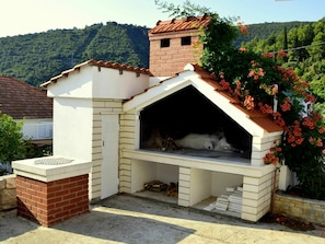 Property, Masonry Oven, House, Building, Hearth, Home, Real Estate, Roof, Brick