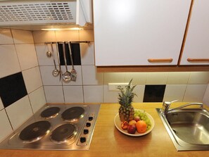 Kitchen area. Apartment Daniela - kitchen - Galtür Tirol