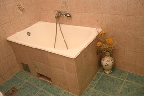 Bad/Dusche