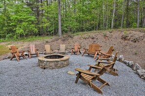 Yard Space | Fire Pit