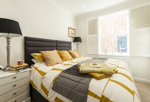 Berwick, Wimborne Minster: Super-kingsize or twin bedroom