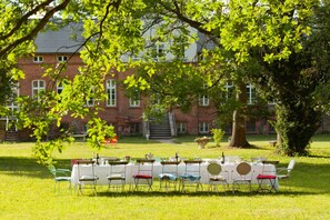 Espace banquet en plein air
