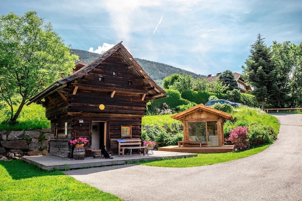 External view of the building. French Cottage with Napoleonvilla