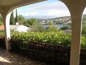 View 2