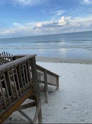 Private community boardwalk 