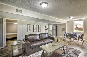 Sleeping 6, this home has plenty of space for everyone!