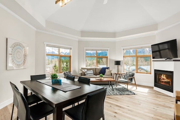 Perfectly positioned in the heart of Canmore this is 'Your Grande Escape'. With expansive mountain views, this stunning condo is ideal for short or long stays.