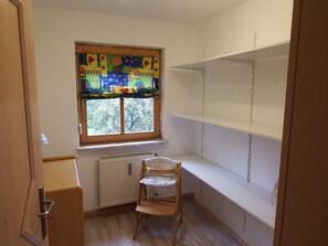 Ferienwohnung OG im Ferienhaus Klingenbrunn-kleines Zimmer OG
