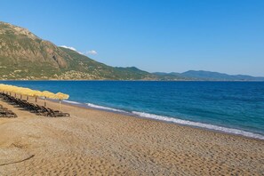 Beach of Kalamata - 500m