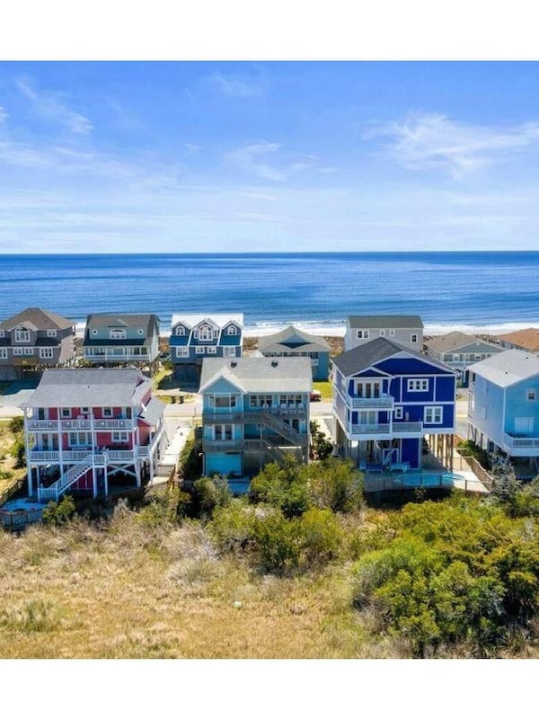 Across the street from beach, backs up to marsh and wildlife protected area