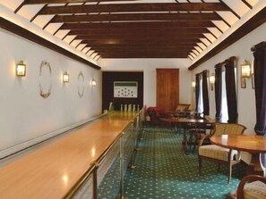 Area that directly surrounds the property. Steading Bowling Alley