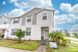 Welcome to your vacation home in Florida!