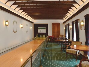 Area that directly surrounds the property. Steading Bowling Alley