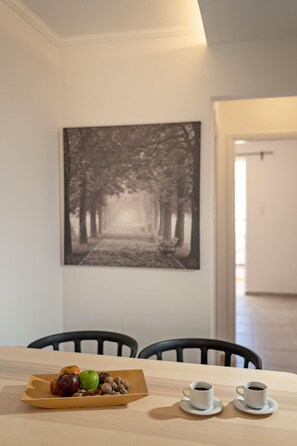 Dining area. Decoration details