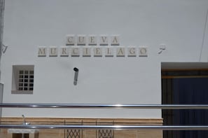 Außenansicht des Gebäudes