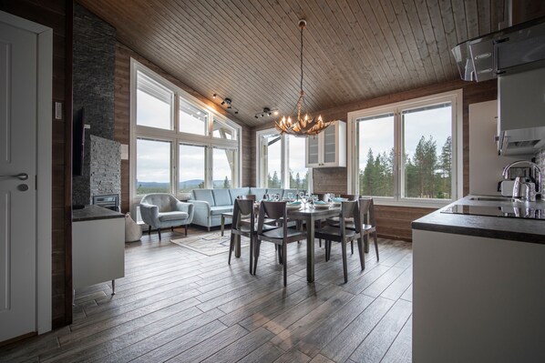 Spiseområde på rommet