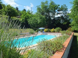 Swimming pool with mountain views