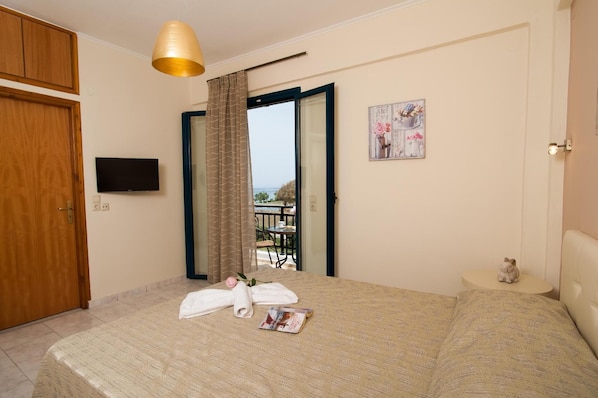 Bedroom with double bed upstairs