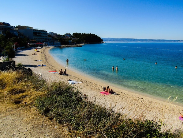 Town/city in general. Local sandy beach - 400 meters from the apartment