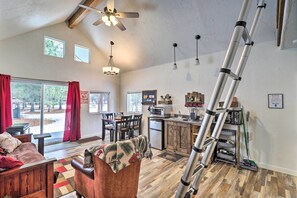 Living Room | Electric Fireplace