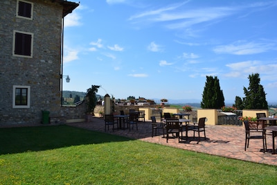 Delicious Apartment on the Chianti Hills