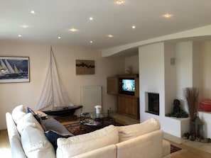 TV room