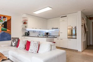 Living room & kitchen