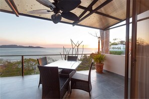 Terrace with dinning area Casita