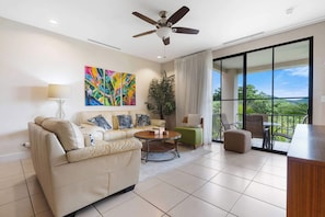Spacious living room