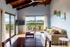 Living area with flat screen TV