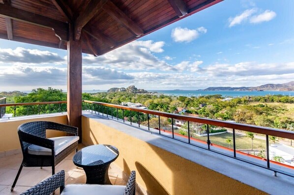 Balcony with ocean view