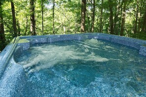 Hot tub