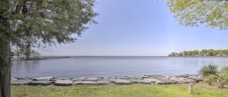 Enjoy a private waterfront Chesapeake Bay retreat at this quiet vacation rental.