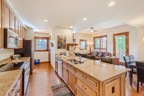 Private kitchen
