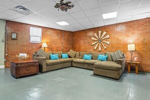 Living area 1st floor