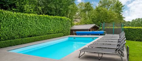 Holiday Home Swimming Pool