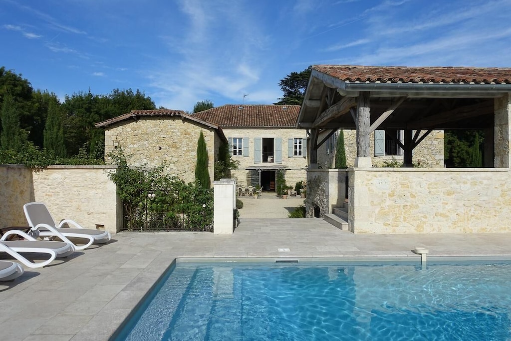 Picture of villa