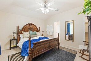 Master Bedroom- Luxurious king size bed with fresh sheets and lovely spa like details!