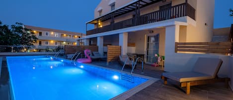Front of property – evening/night