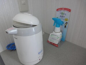 Bathroom amenities