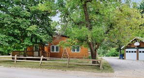 Main cabin.  Front view 