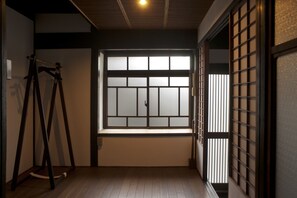 Bay window in the entrance hall