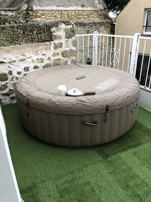 Bubbelpool utomhus