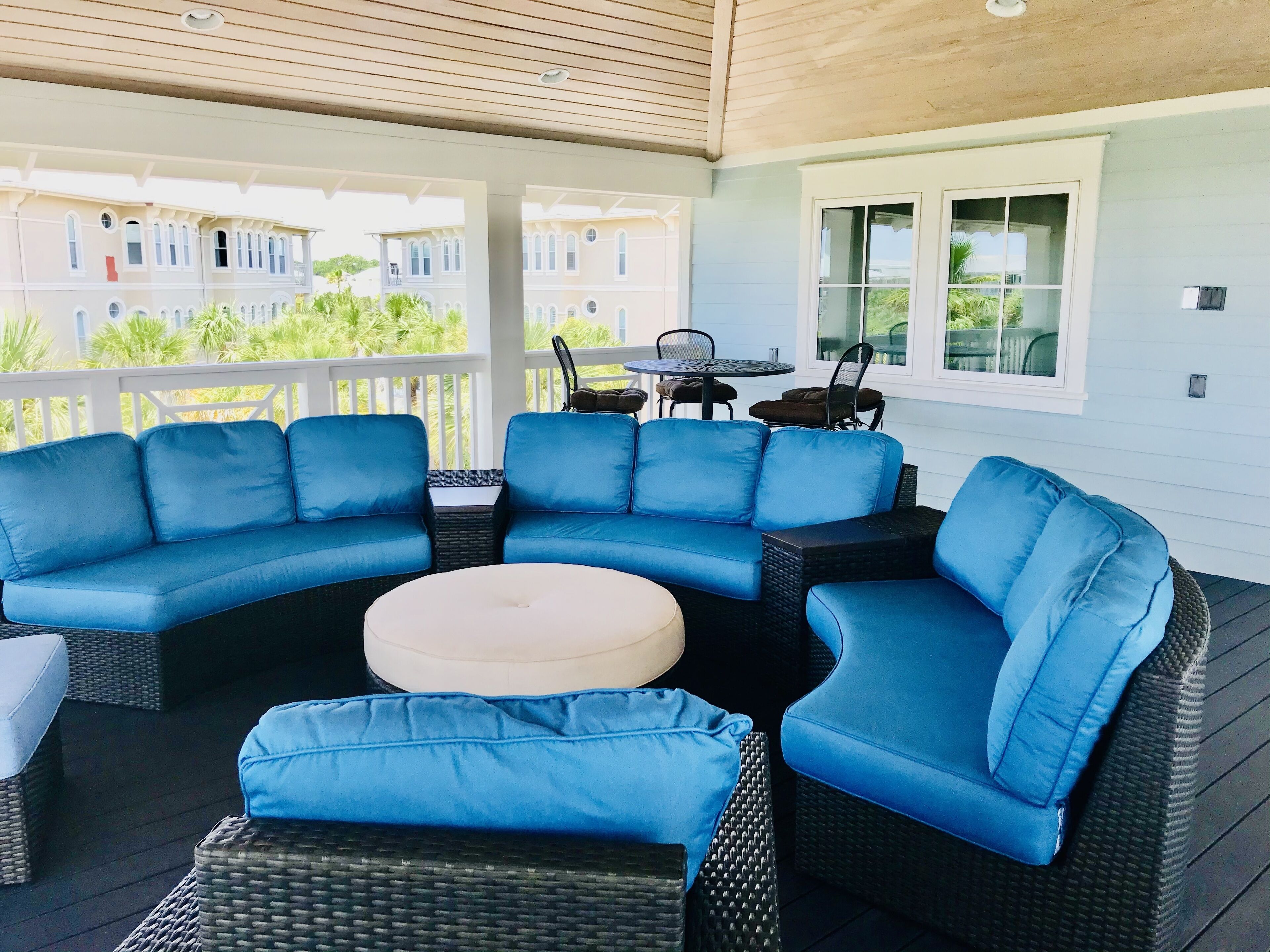 6 Bedrooms + Sofa bed in Game Rm. Courtyard Dining. XL Deck 6 Bedrooms + Sofa bed in Game Rm. Courtyard Dining. XL Deck